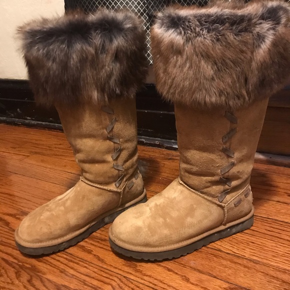 ⭐️ Ugg boots. - Picture 3 of 4